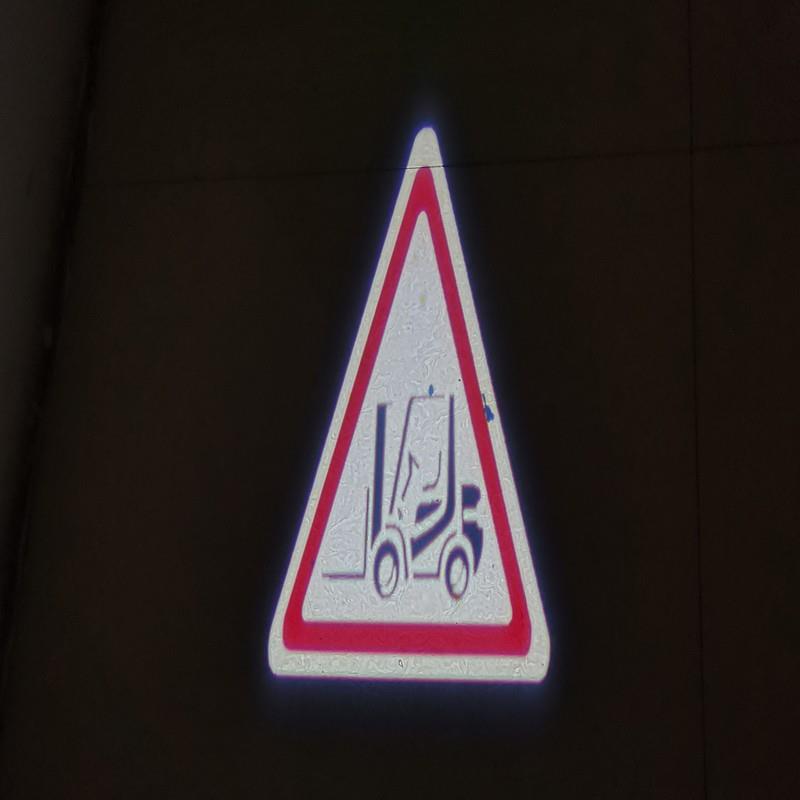 DC10V 50W LED Triangle Shape Light Spot Forklift Projection Lamp 20W Safety Warning Light manufacturer DC10V 50W LED Triangle Shape Light Spot Forklift Projection Lamp 20W Safety Warning Light manufacturer